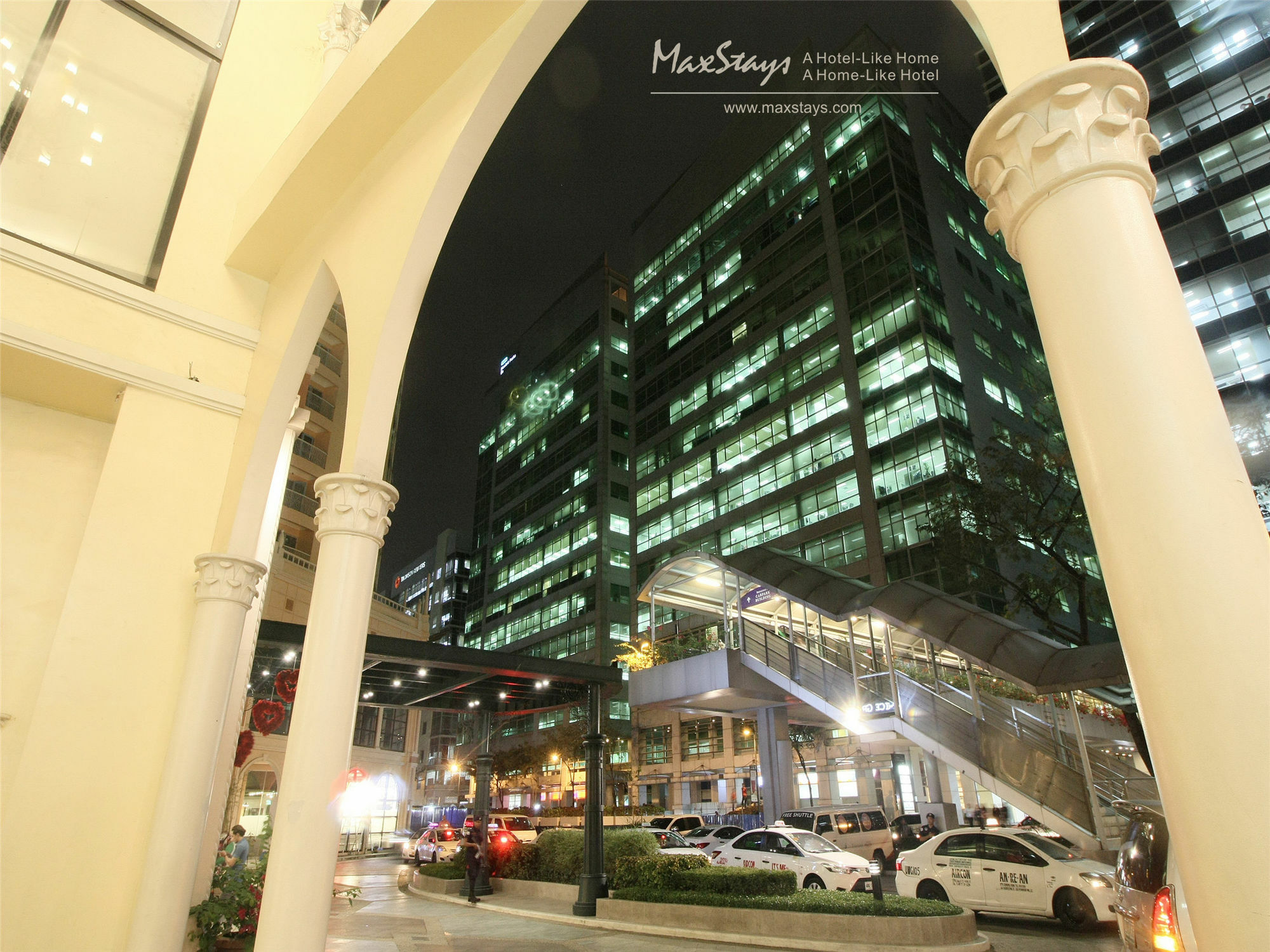 Maxstays - Max Style @ The Venice Residences Тагиг Экстерьер фото